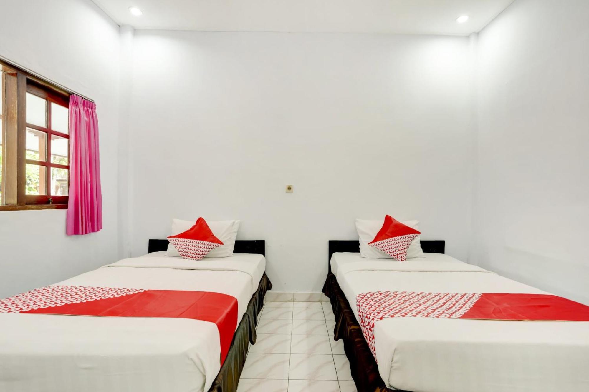 Super Oyo 3261 Hotel Ratu Denpasar Exterior foto
