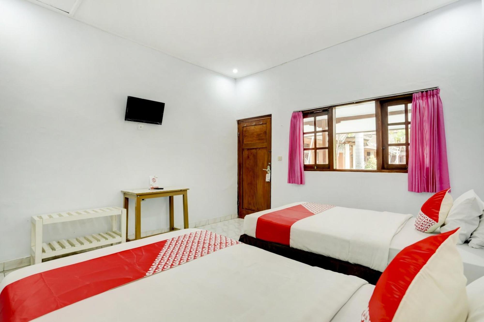 Super Oyo 3261 Hotel Ratu Denpasar Exterior foto